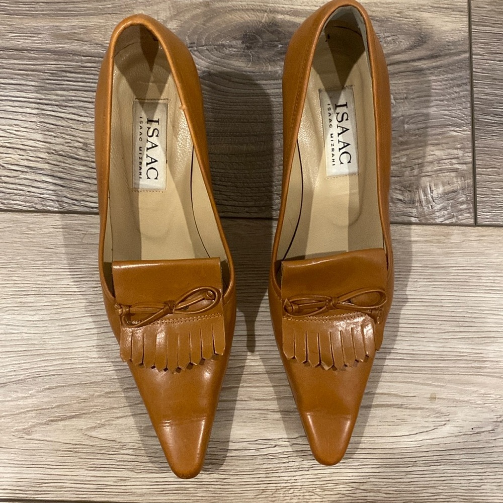 Isaac Mizrahi, leather kitten heels